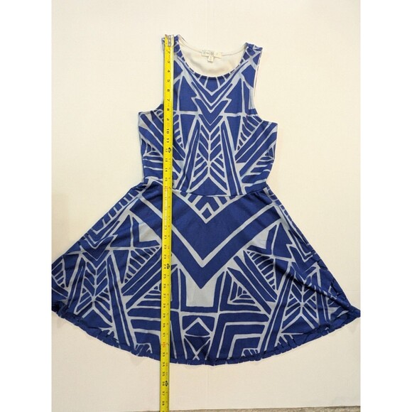 Love Fire Women's Dress Blue Lace Overlay Med Sleeveless High Neck Lined Mini - Picture 3 of 11